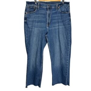 Gap 90’s Loose High Rise Raw Hem Cropped Medium Wash Petite Jeans, size 34P